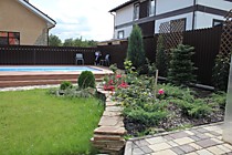 Бассейн , декоративная подпорная стенка